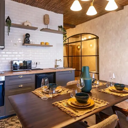 Apartment Central 2br Marques By Lovelystay Porto