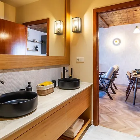 Apartment Central 2br Marques By Lovelystay *